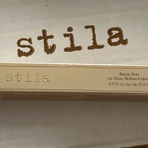 Stila Lip Gloss~In the black 0.11oz